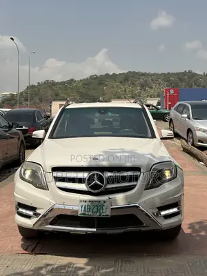 Mercedes-Benz GLK-Class 350 4MATIC 2010 White