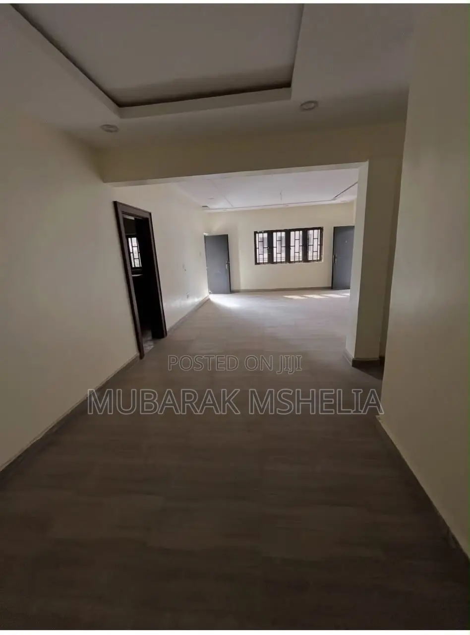 3bdrm Block of Flats in Kaura for sale
