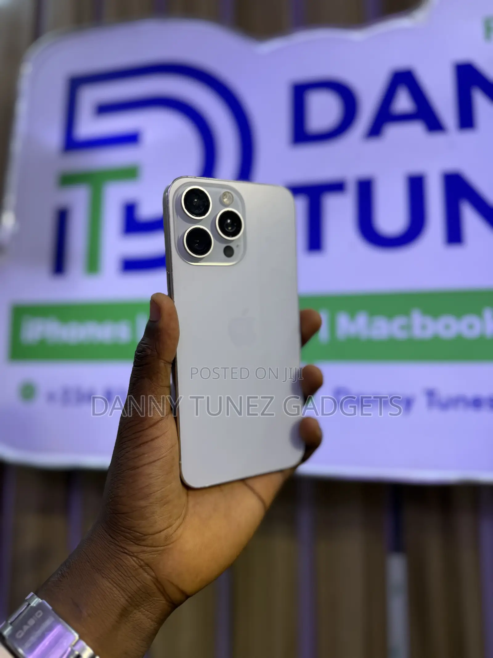 Apple iPhone 15 Pro Max 256 GB White