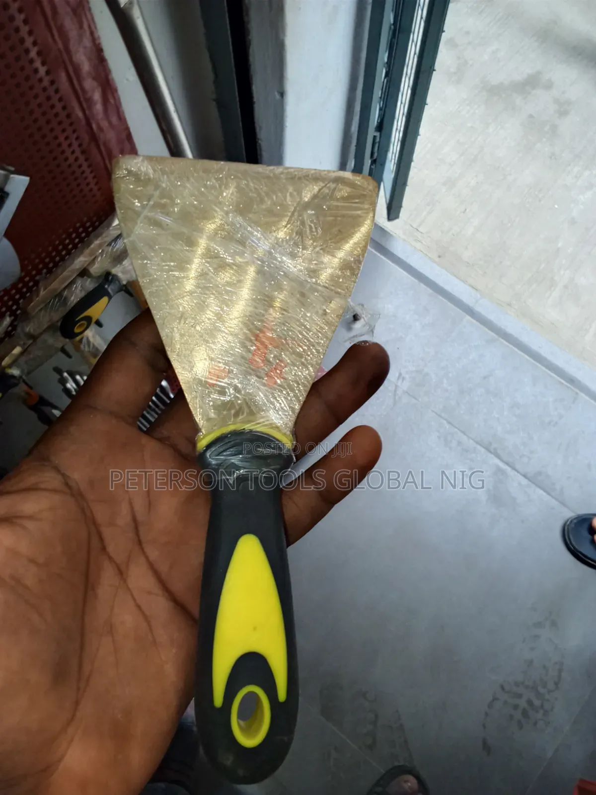 4" Brass Scraper