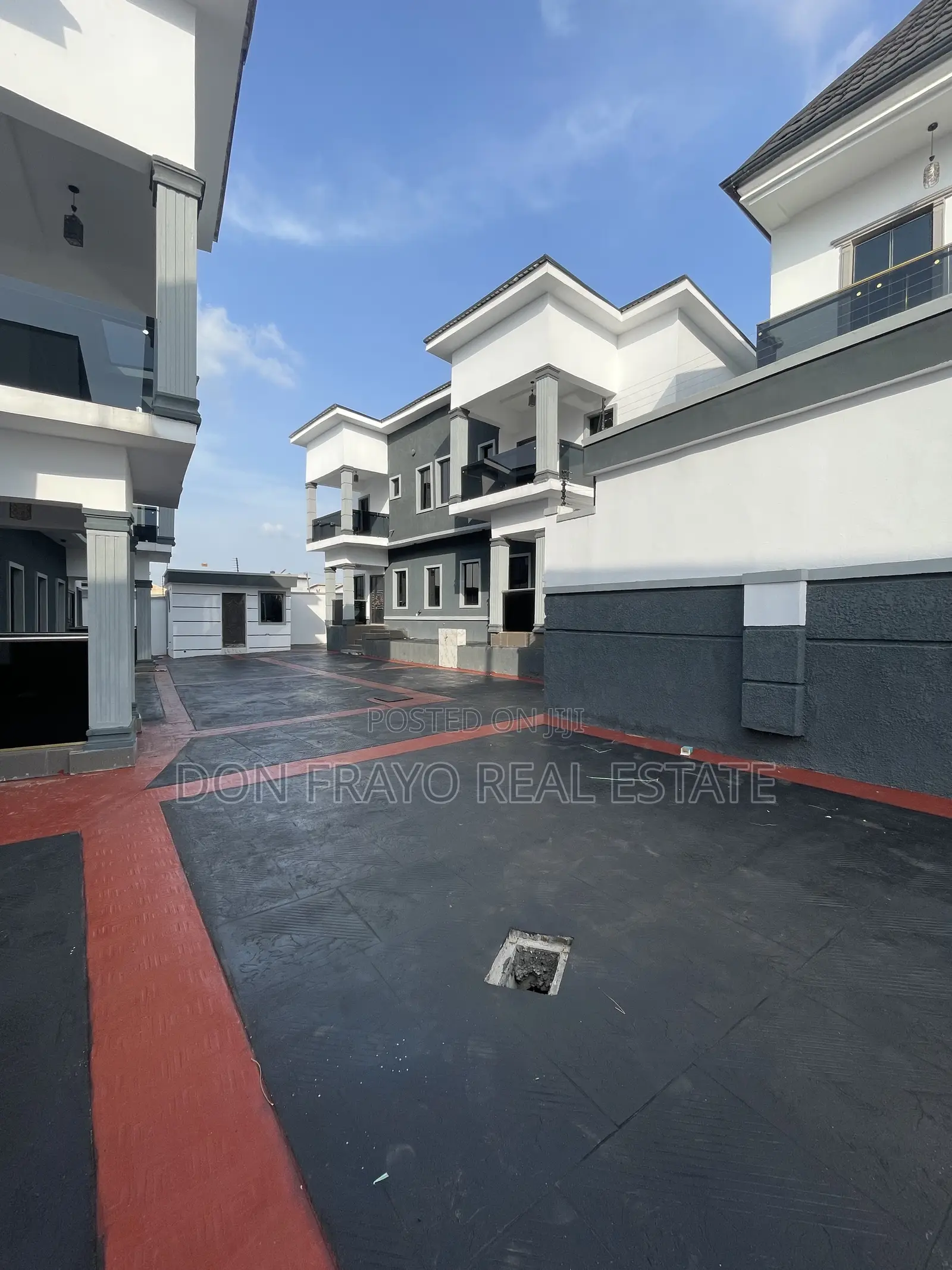 4bdrm Duplex in Kolapo Ishola Gra, Akobo for sale
