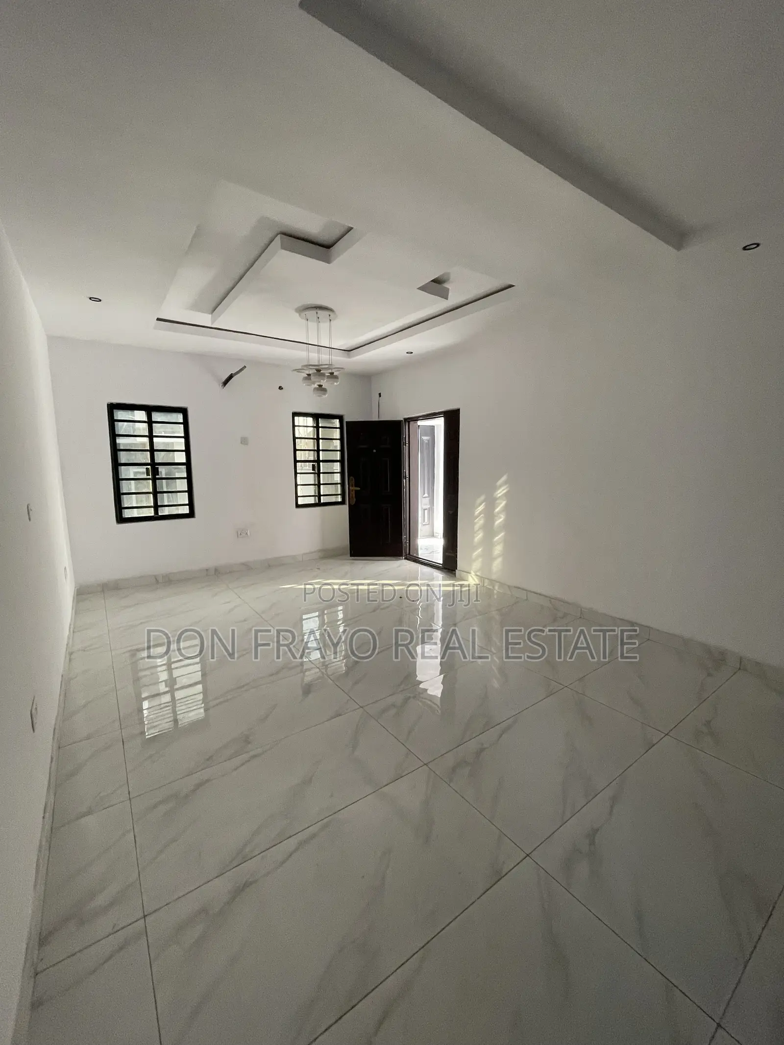4bdrm Duplex in Kolapo Ishola Gra, Akobo for sale