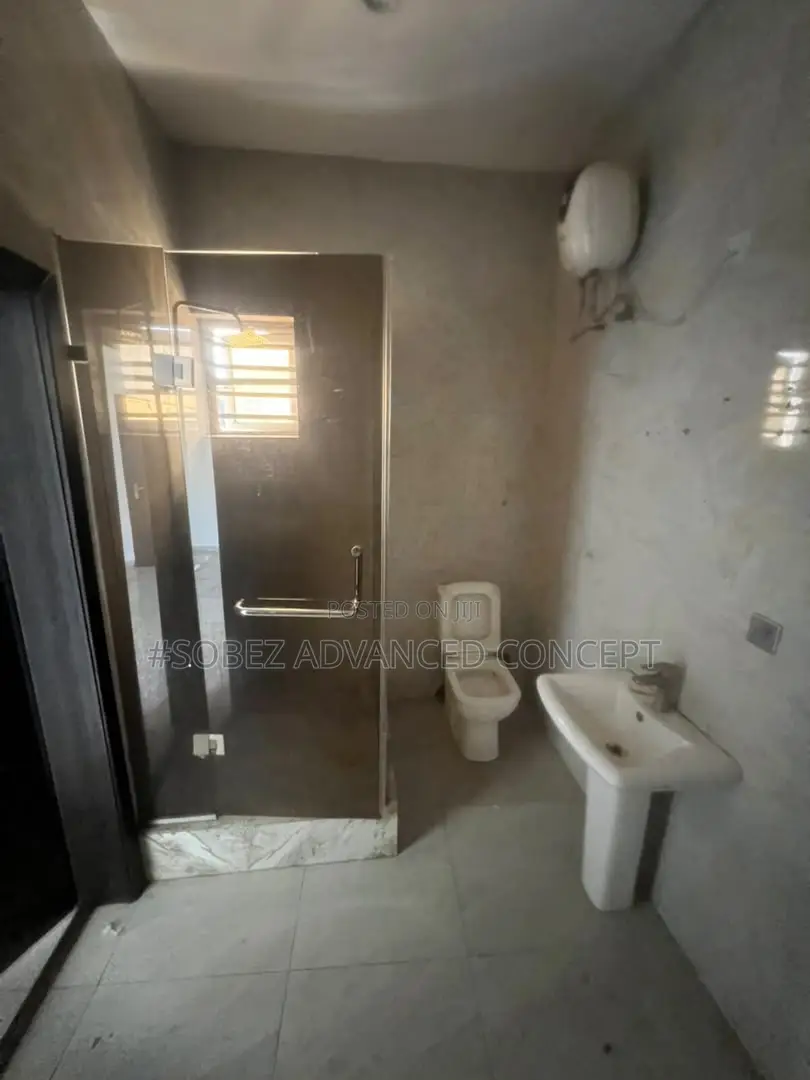 3bdrm Duplex in Ikate - Lekki-Lago, Chevron for rent