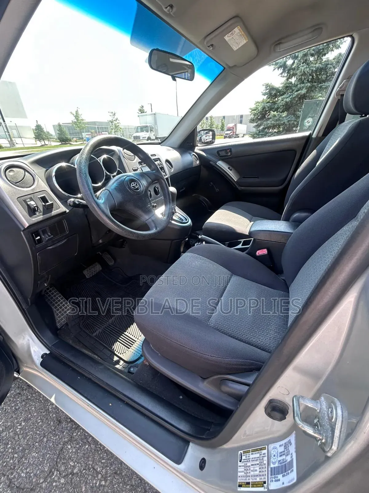 Toyota Matrix 2004 Gray