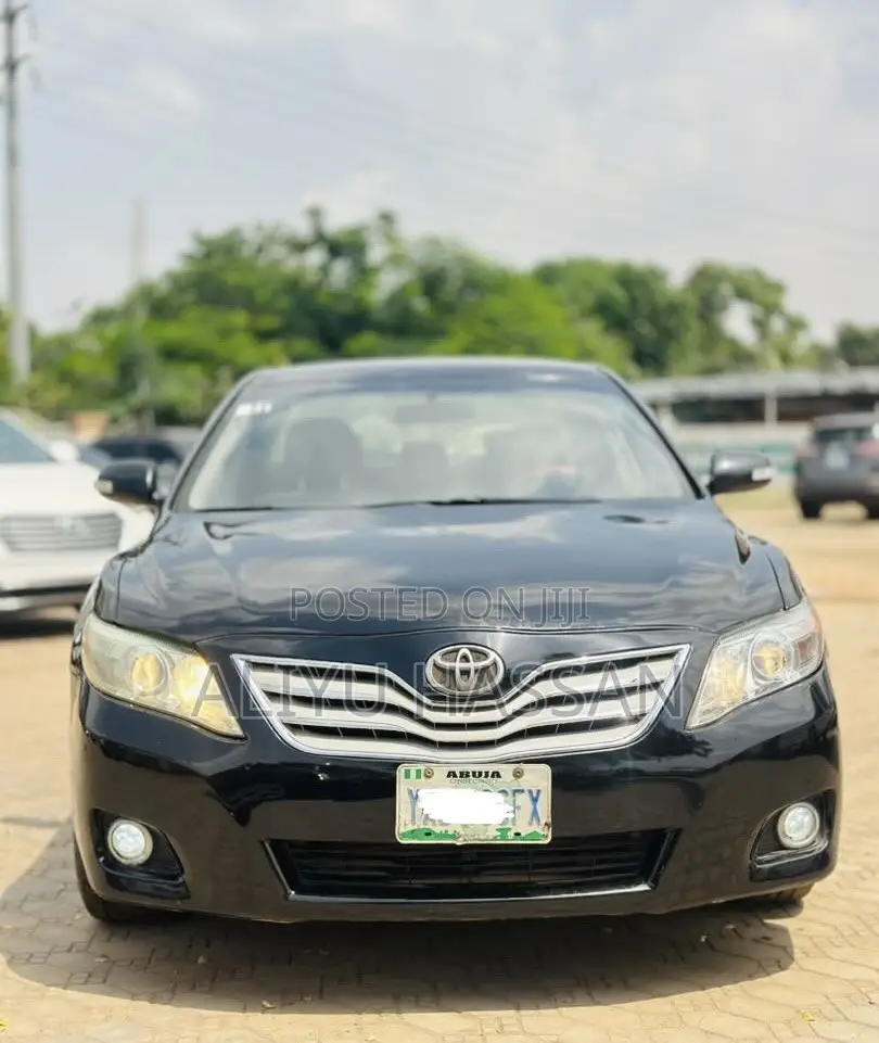 Toyota Camry 2011 Black