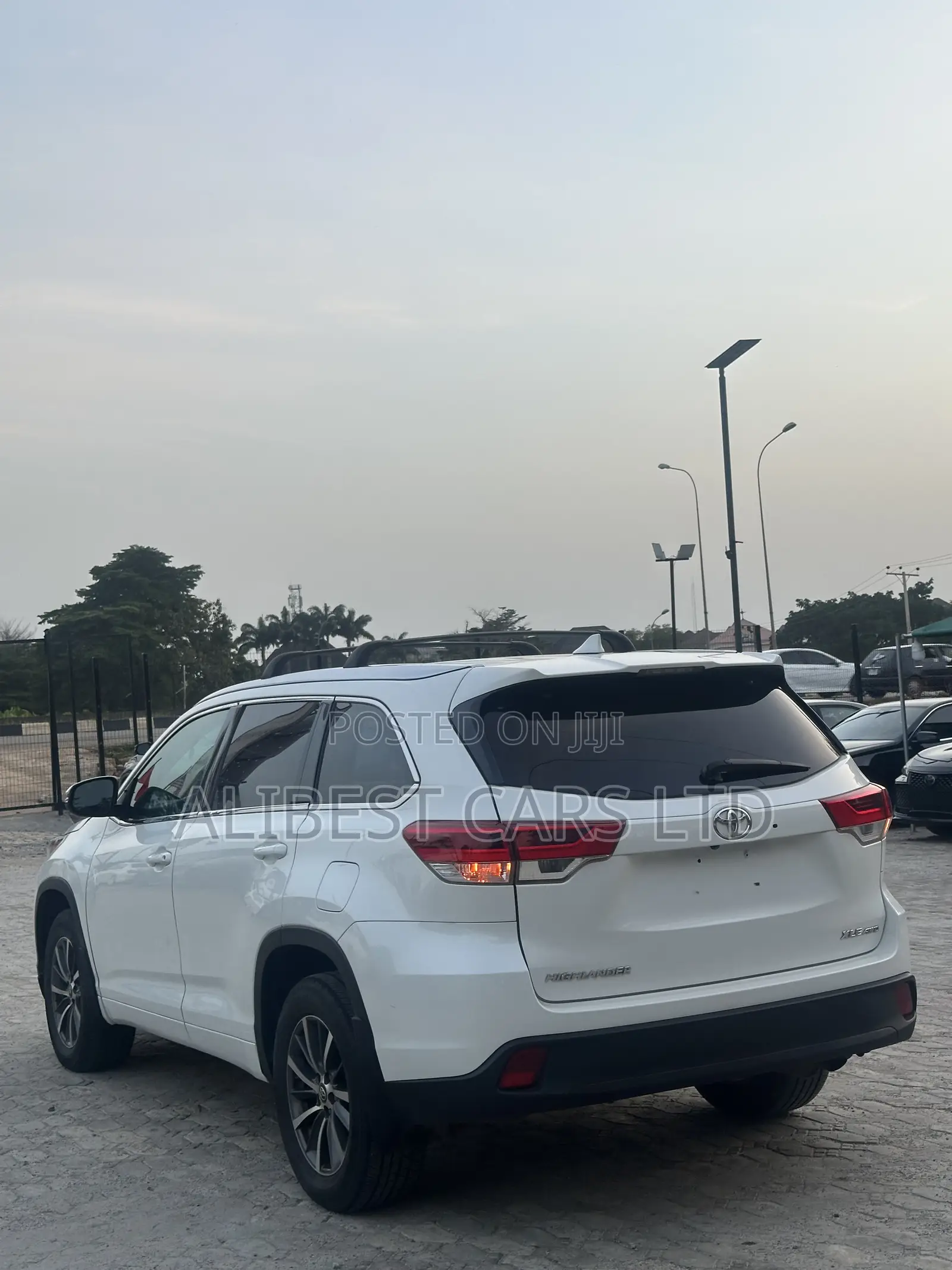 Toyota Highlander 2019 White