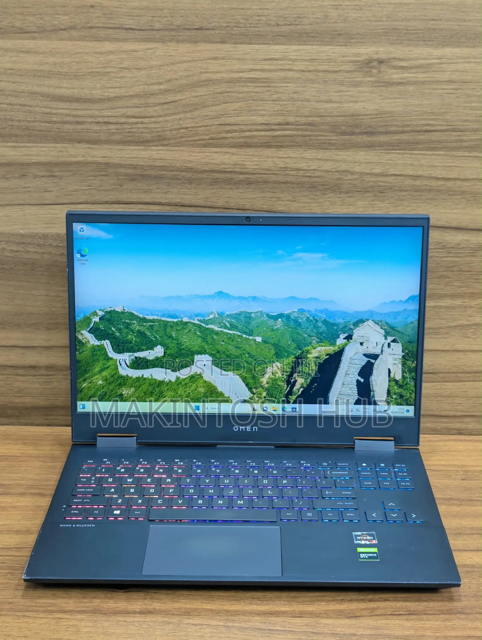 Laptop HP Omen 15 16GB AMD Ryzen 7 SSD 1T
