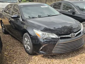 Toyota Camry LE 4dr Sedan (2.5L 4cyl 6A) 2016 Black