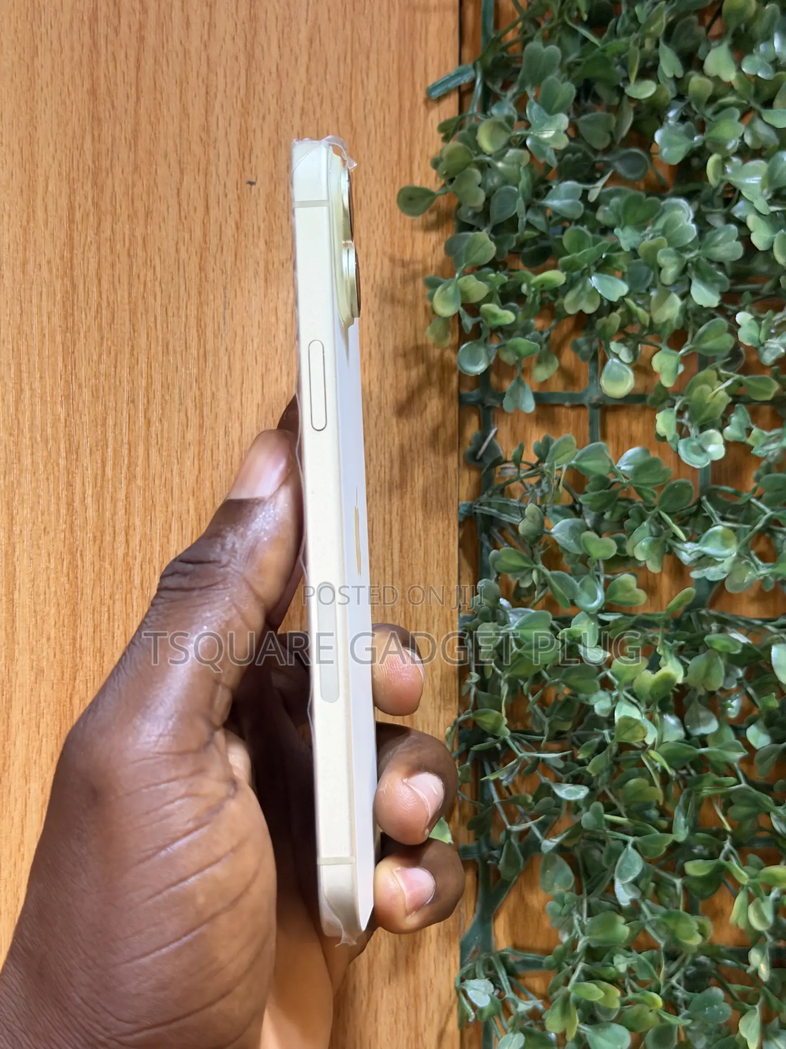 Apple iPhone 15 Plus 256 GB Yellow