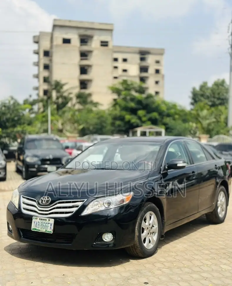Toyota Camry 2011 Black