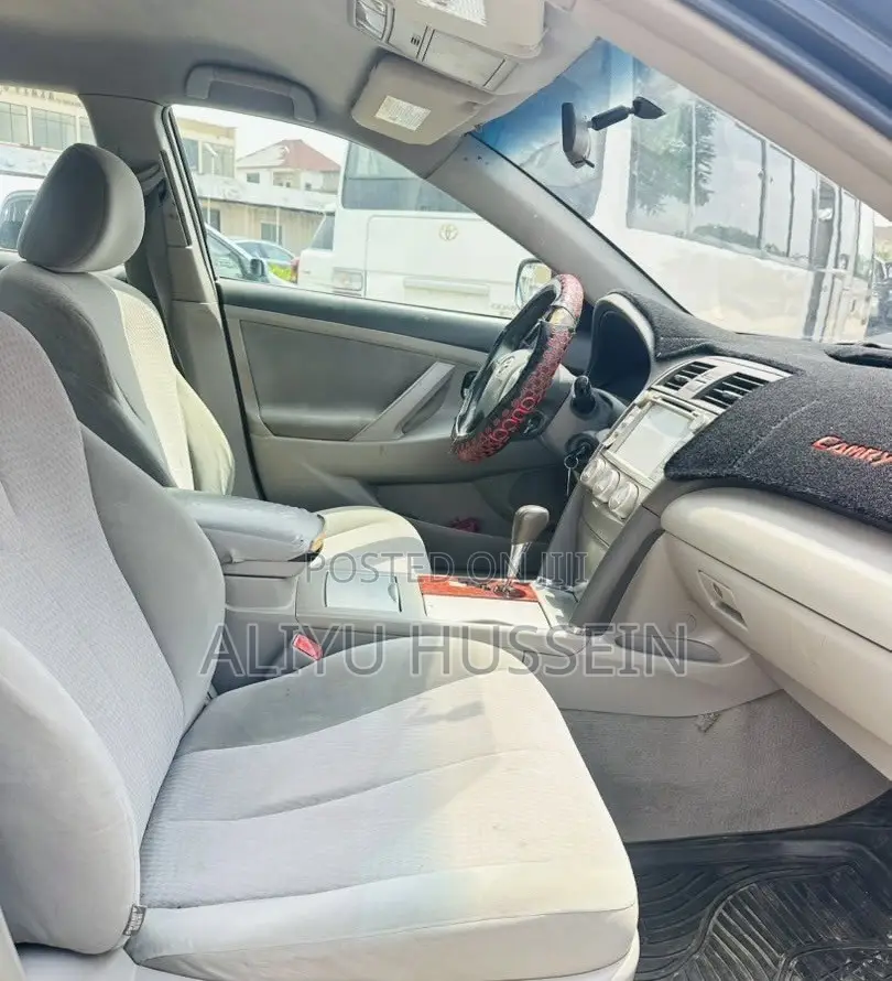 Toyota Camry 2011 Black