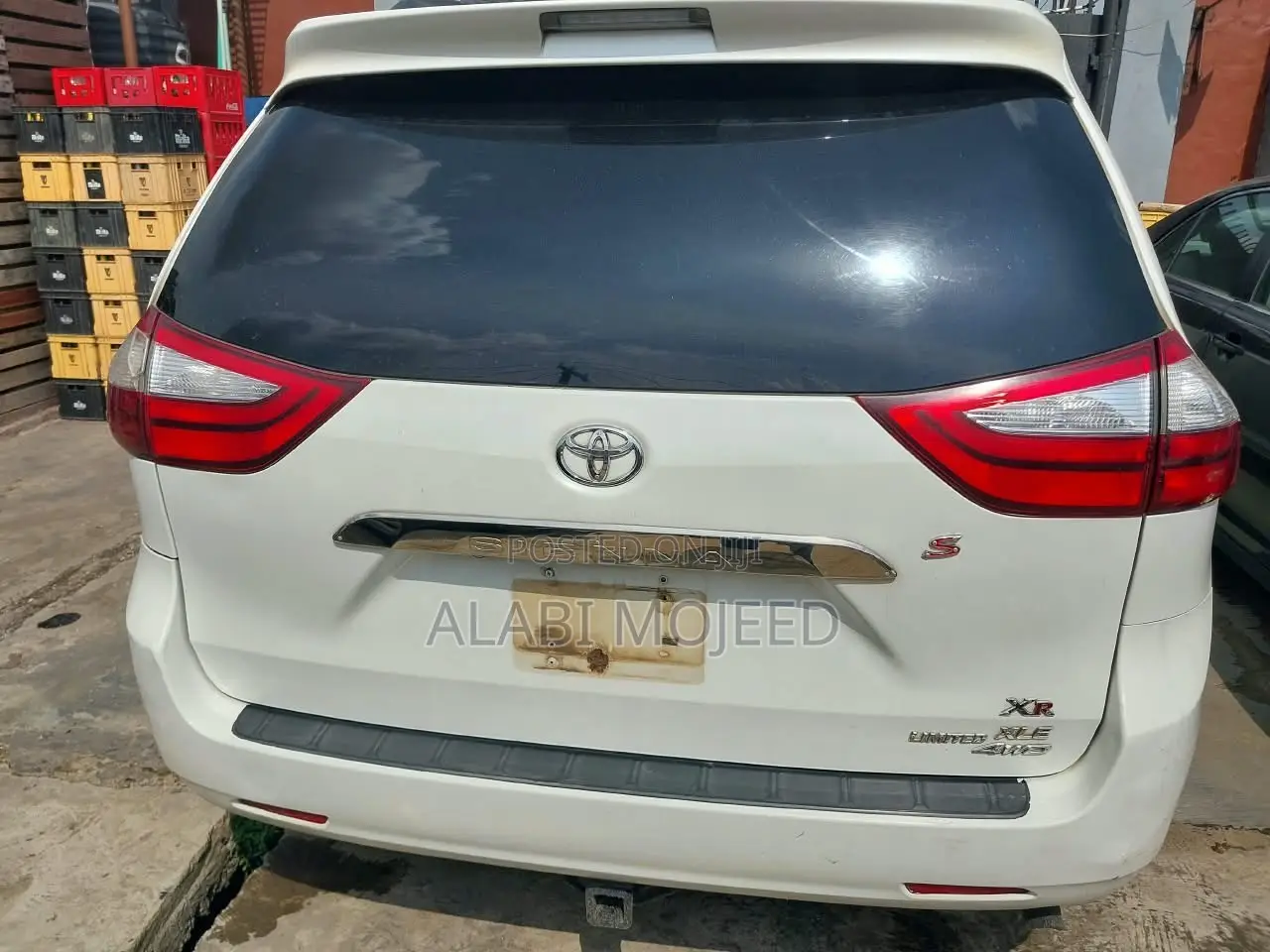 Toyota Sienna Limited Premium 7 Passenger (3.5L 6cyl 6A) 2016 White