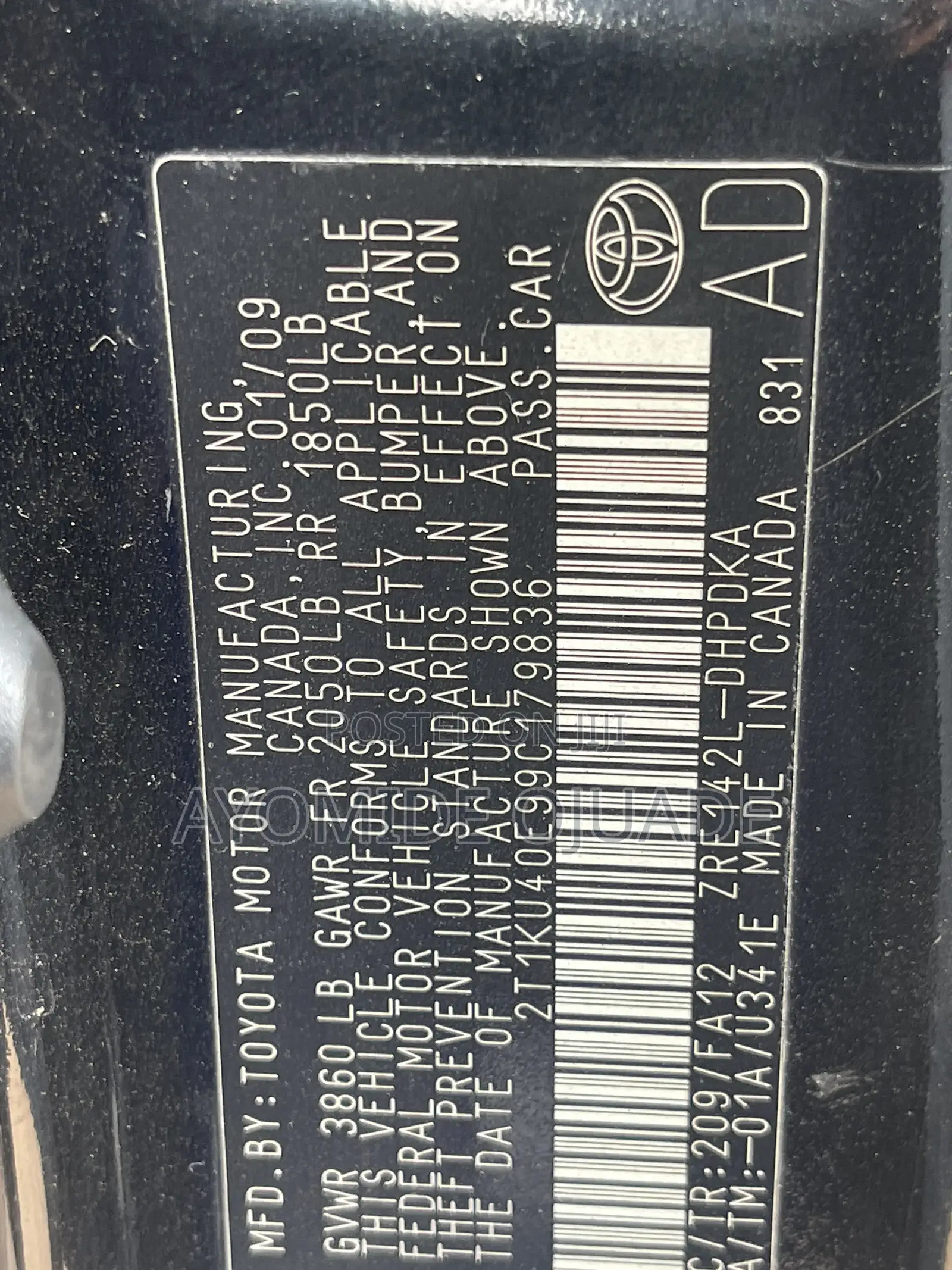 Toyota Matrix Hatchback FWD (1.8L 4cyl 5M) 2009 Black