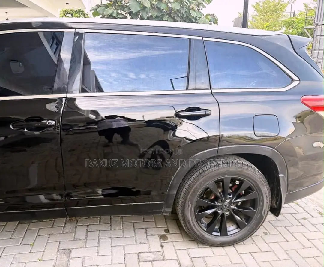 Toyota Highlander 2015 Black