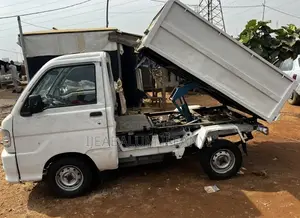 Daihatsu 2010 Hi-Jet Mini Truck White