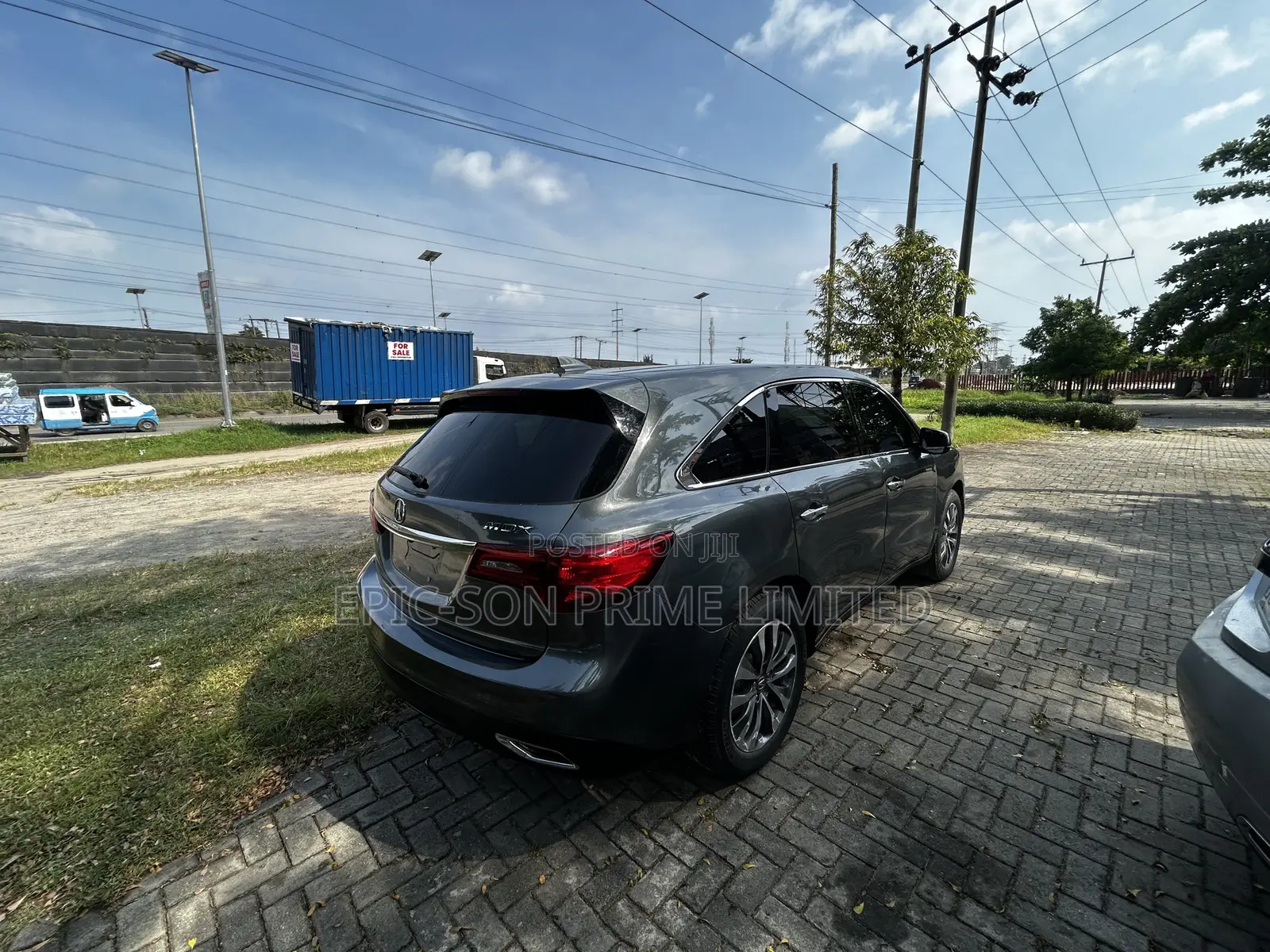 Acura MDX SUV 4dr FWD (3.5L 6cyl 9A) 2016 Gray