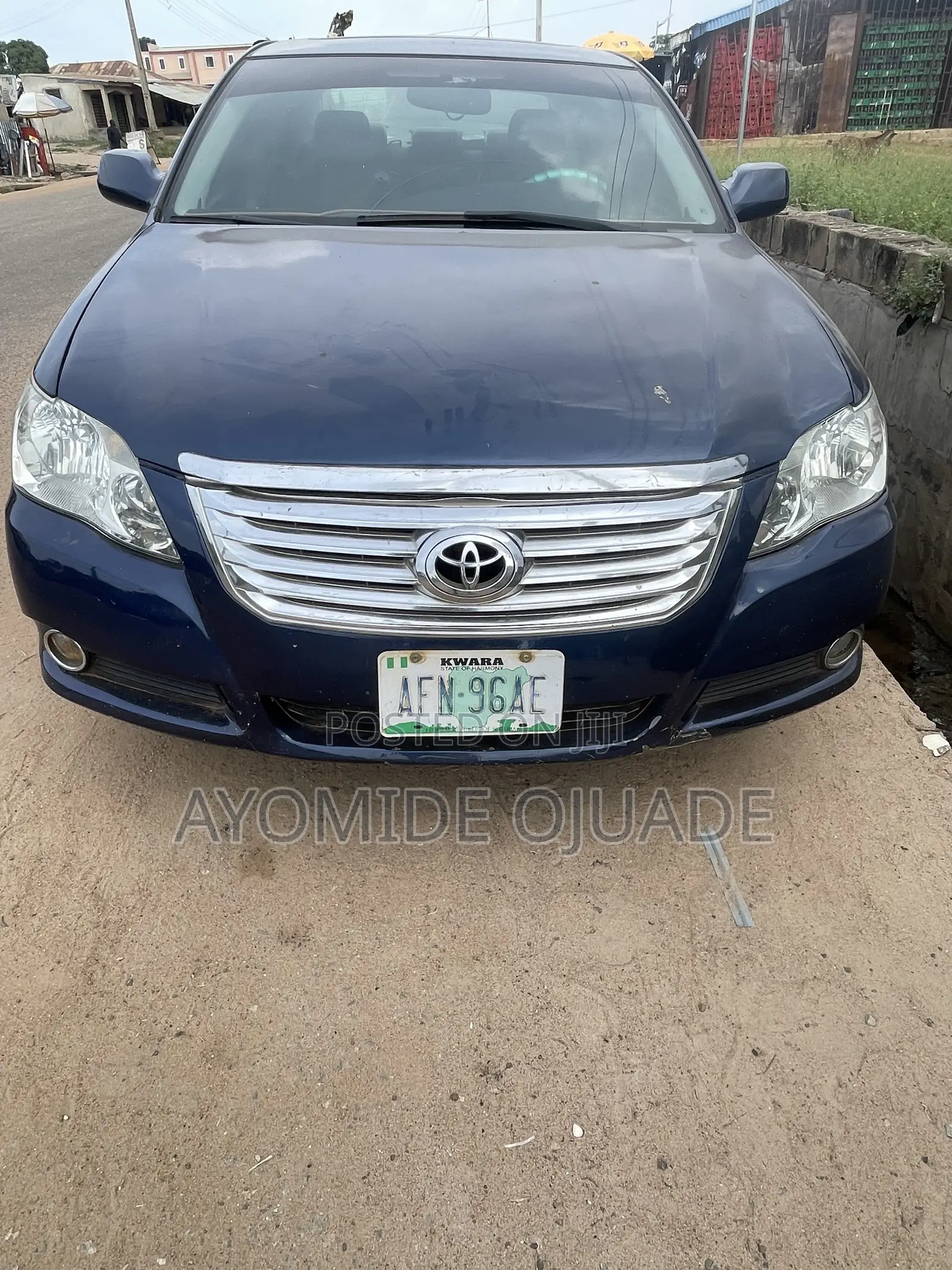 Toyota Avalon Limited 2005 Blue