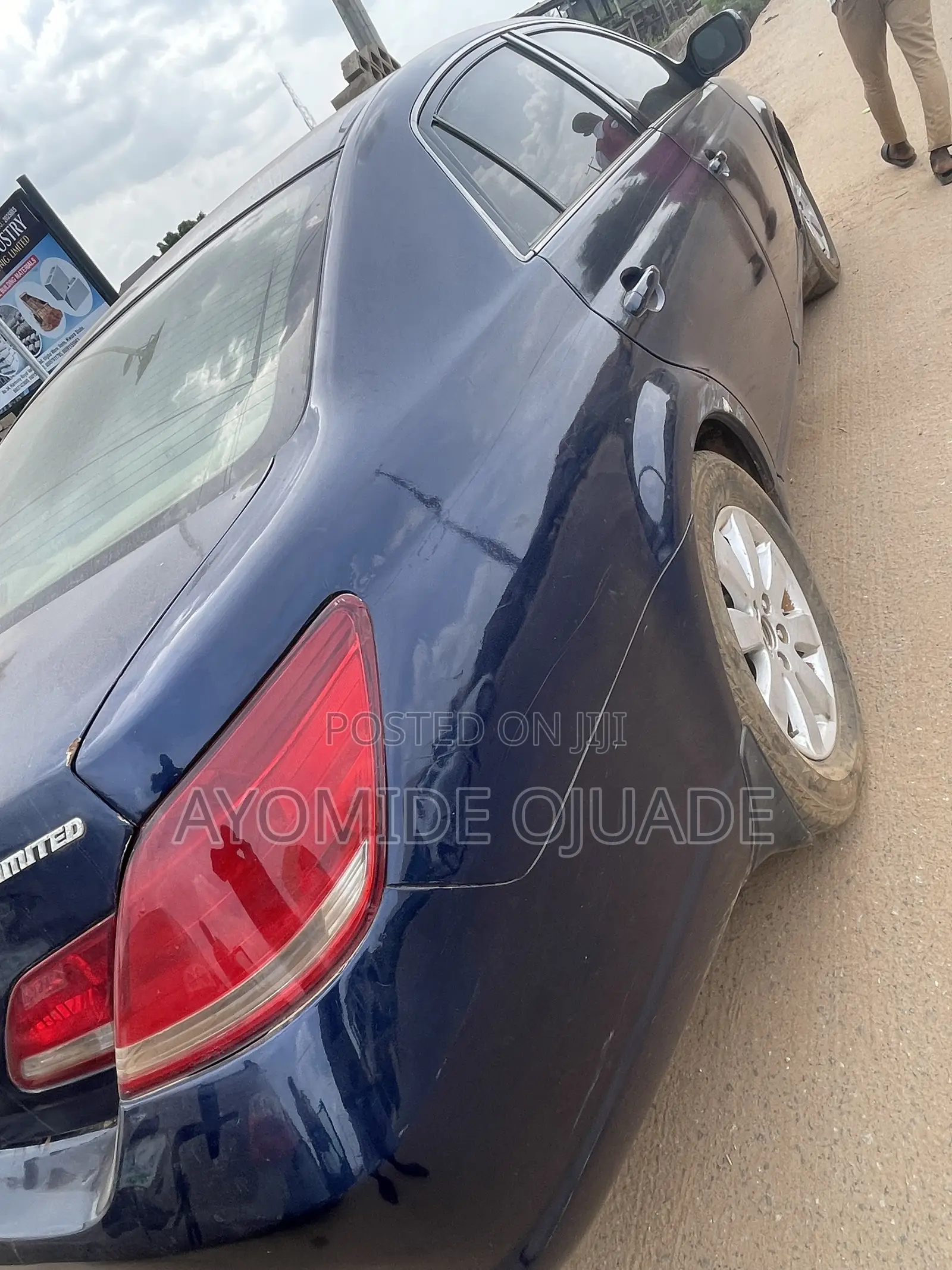 Toyota Avalon Limited 2005 Blue