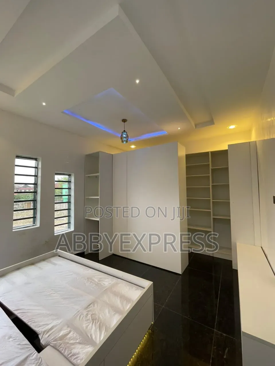 Furnished 2bdrm Duplex in Ologuneru for sale