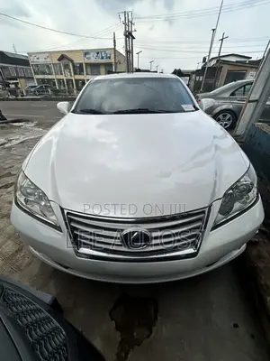 Lexus ES 350 2012 White