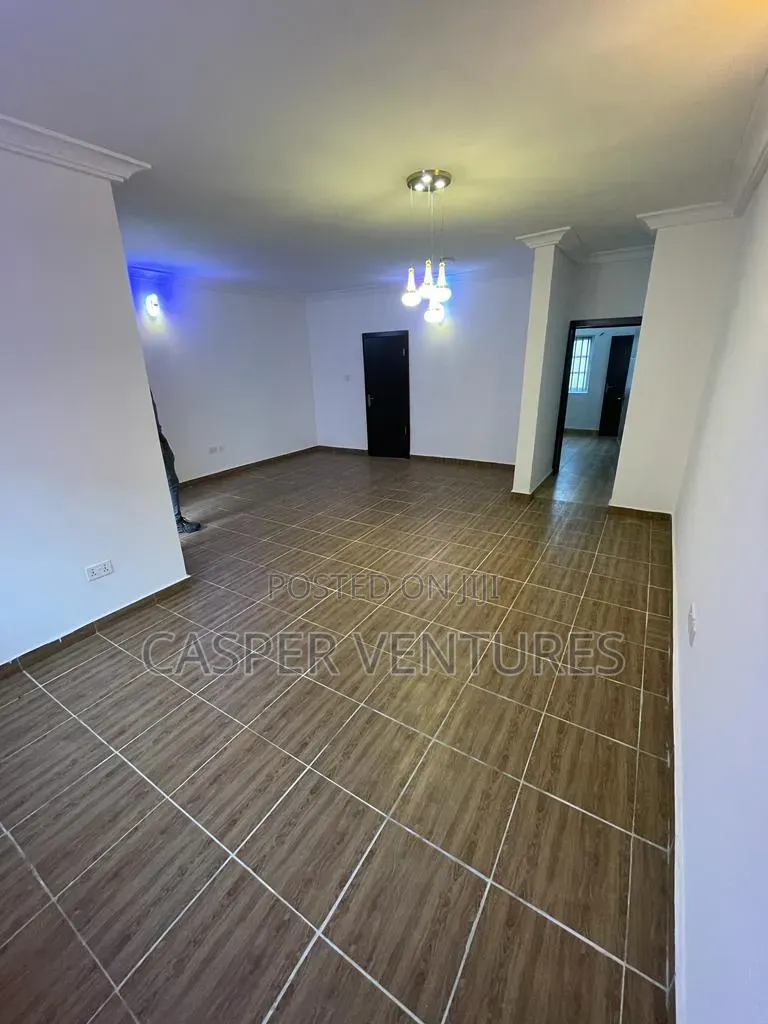 3bdrm Apartment in Saka, Ologolo for rent