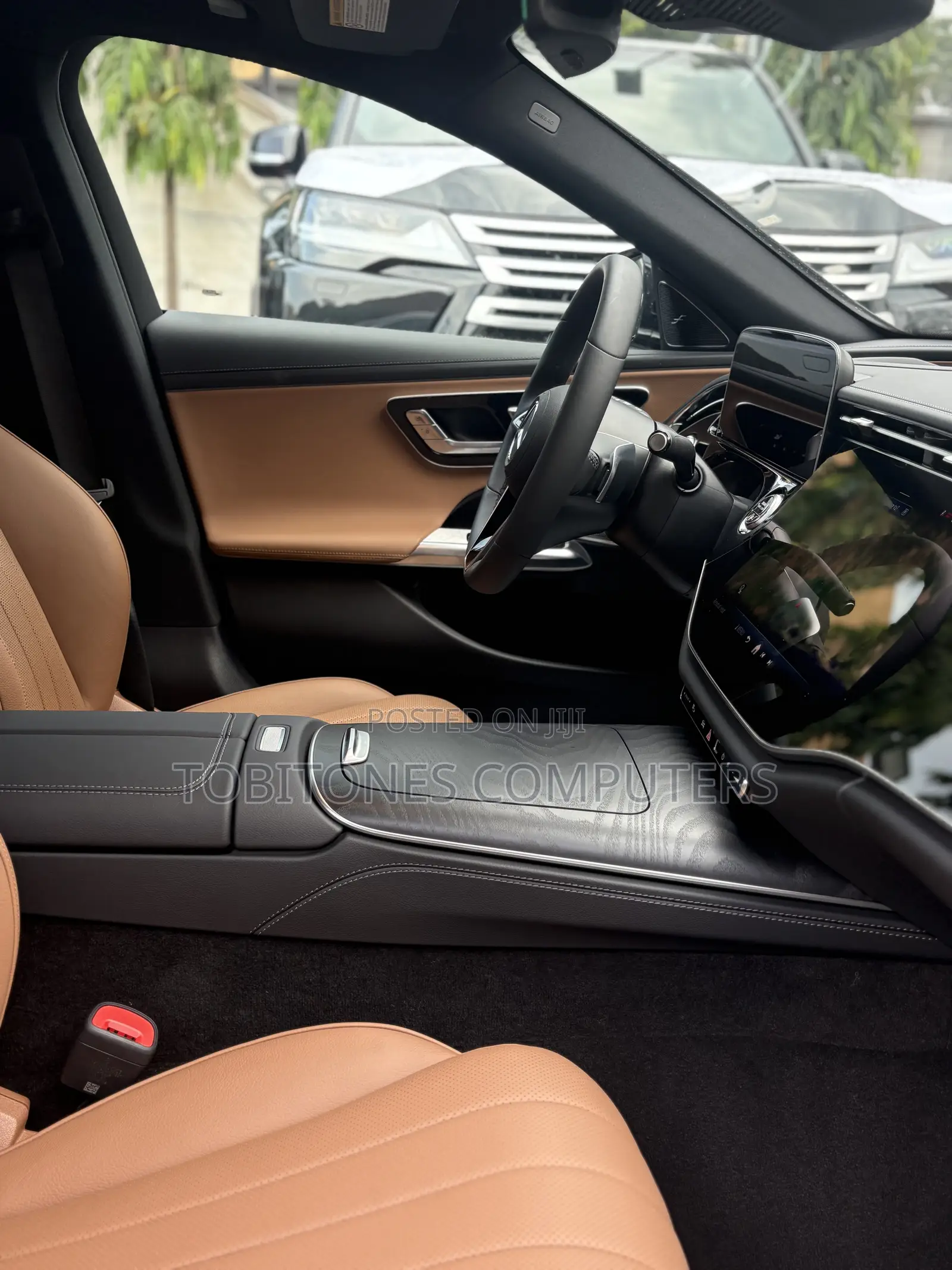 New Mercedes-Benz E350 2025 Black