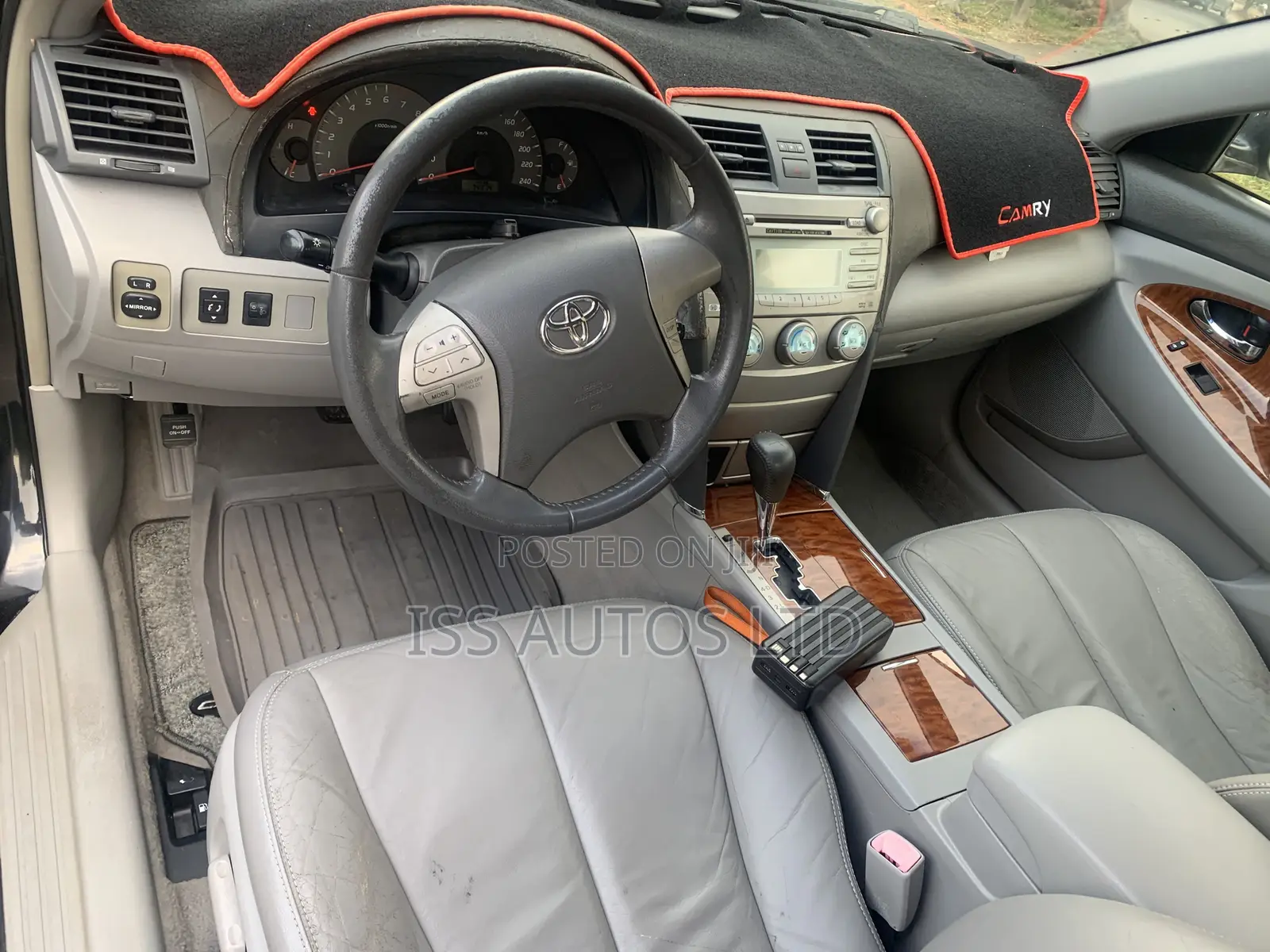 Toyota Camry XLE 4dr Sedan (2.4 4cyl 5A) 2008 Black