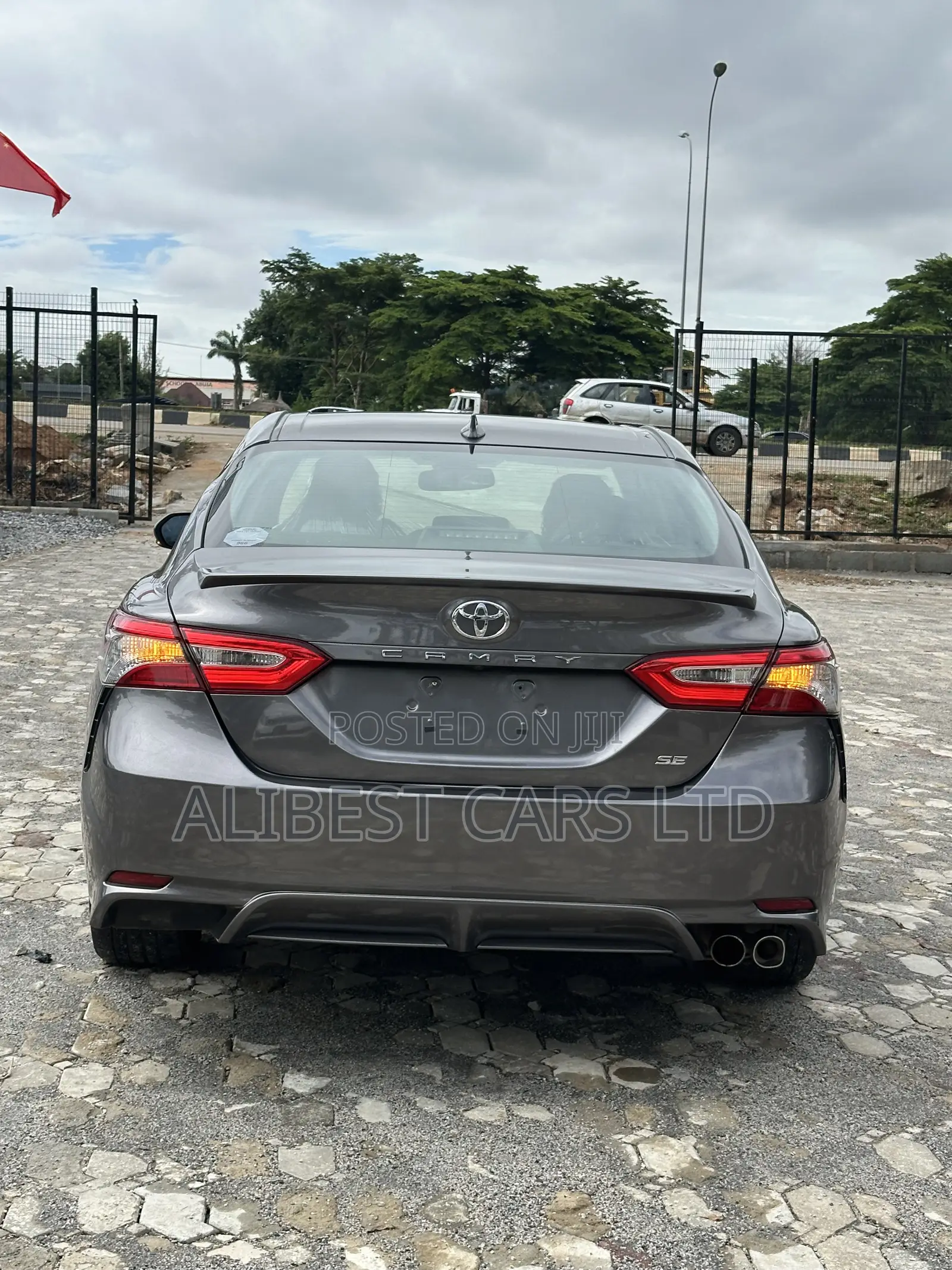 Toyota Camry 2019 Gray
