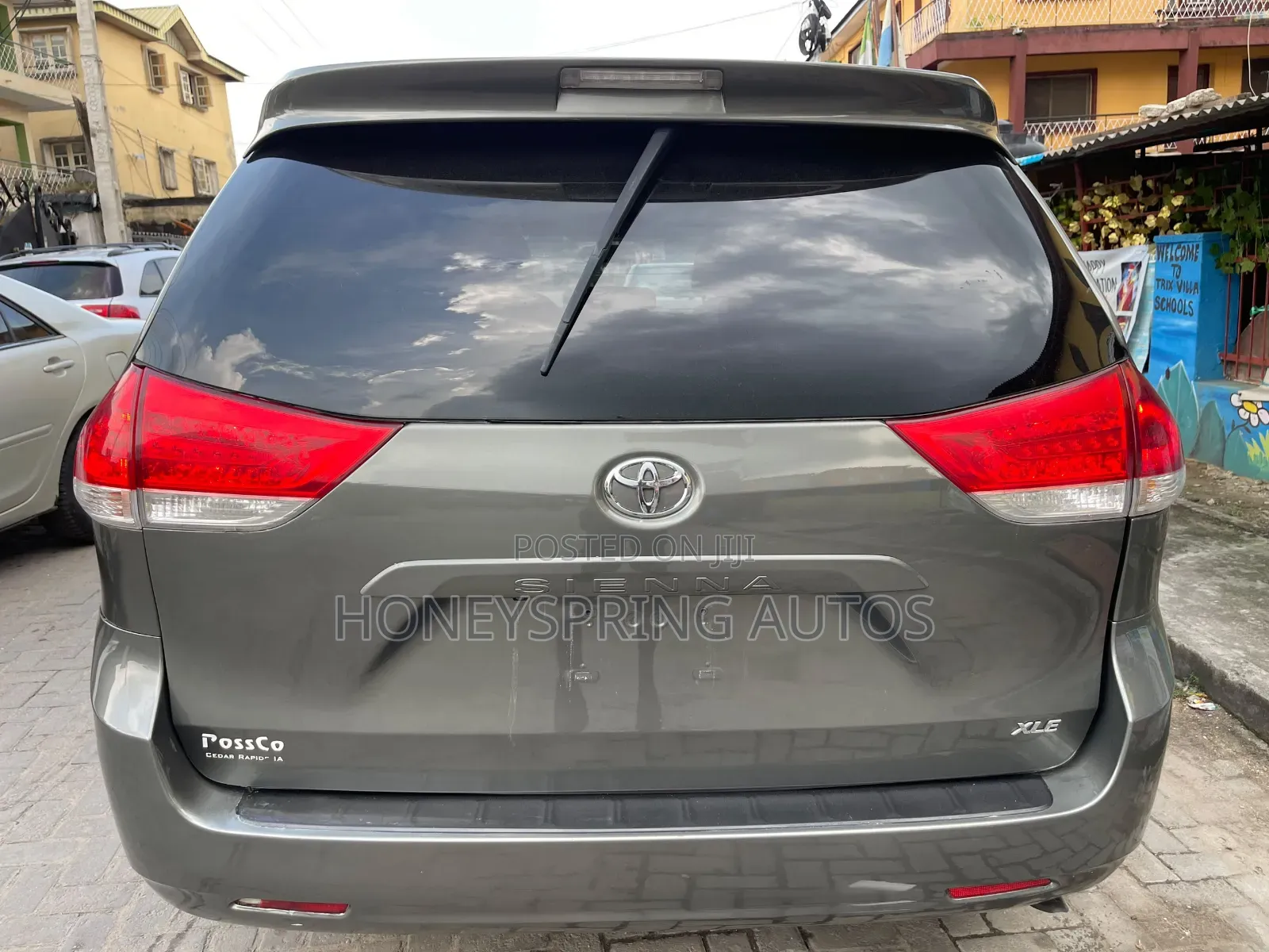 Toyota Sienna XLE 7 Passenger 2011 Green