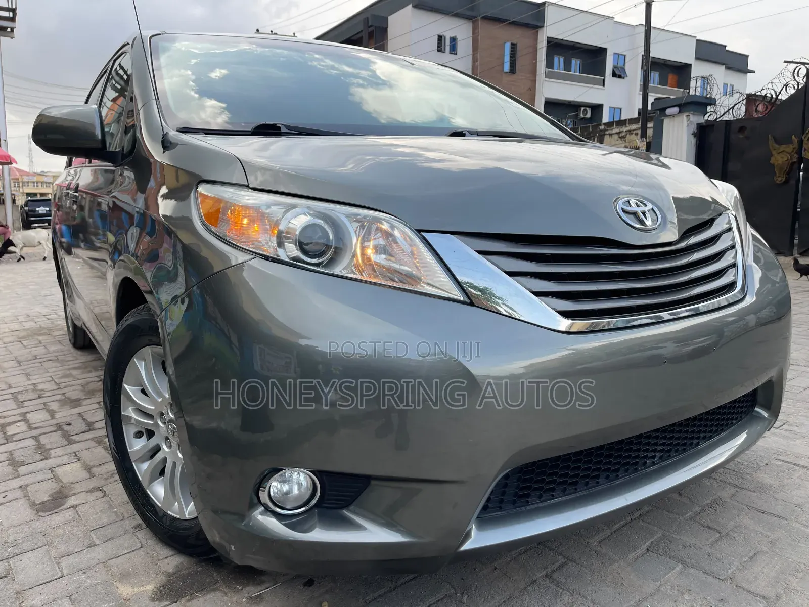Toyota Sienna XLE 7 Passenger 2011 Green