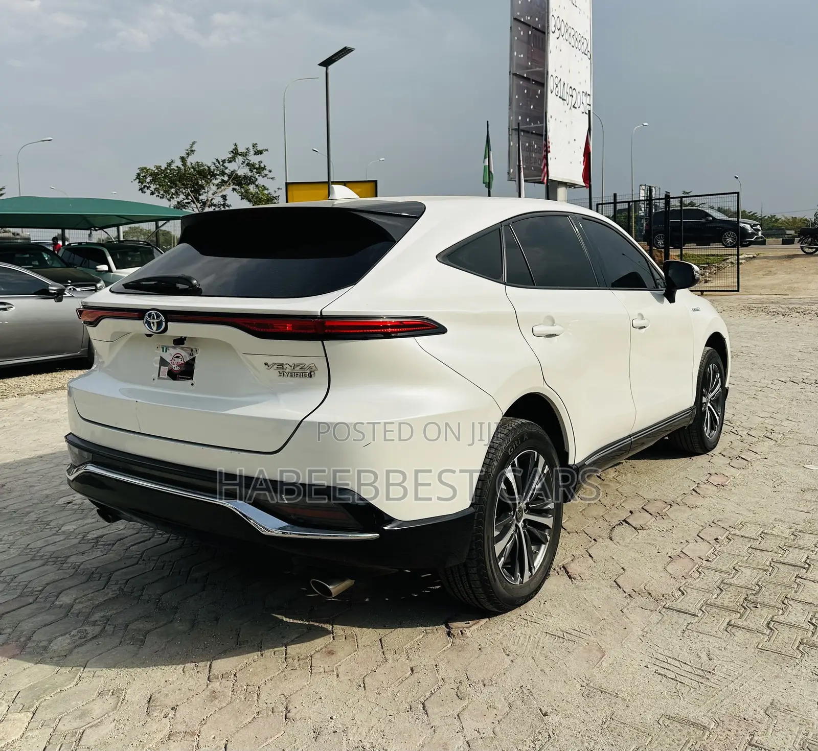 Toyota Venza 2022 White