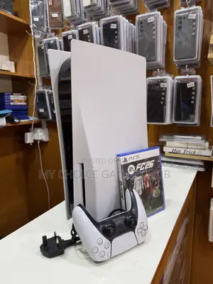 PS5 Fat Console With One Pad and Fc26 Disc Available