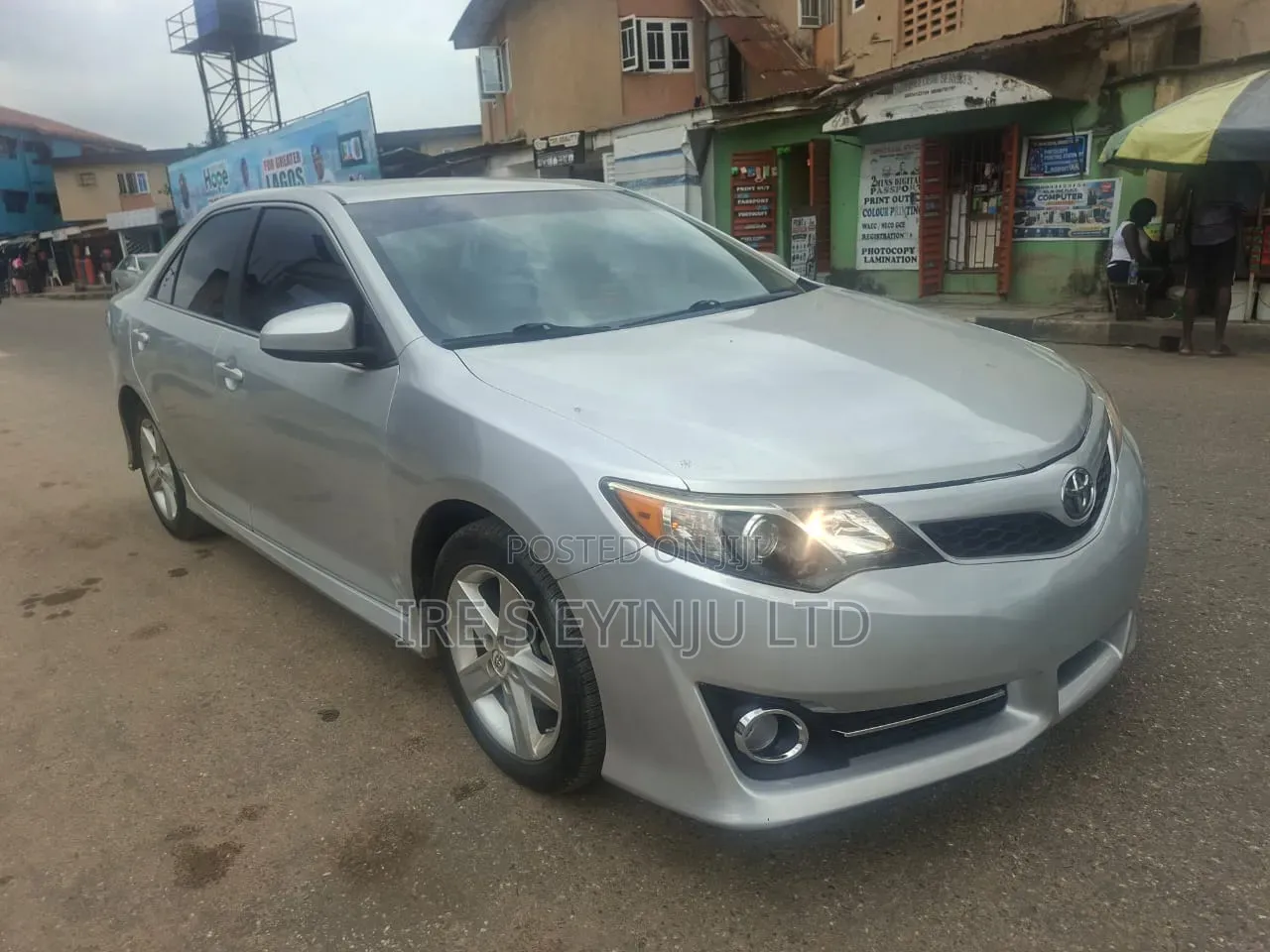 Toyota Camry 2014 Silver