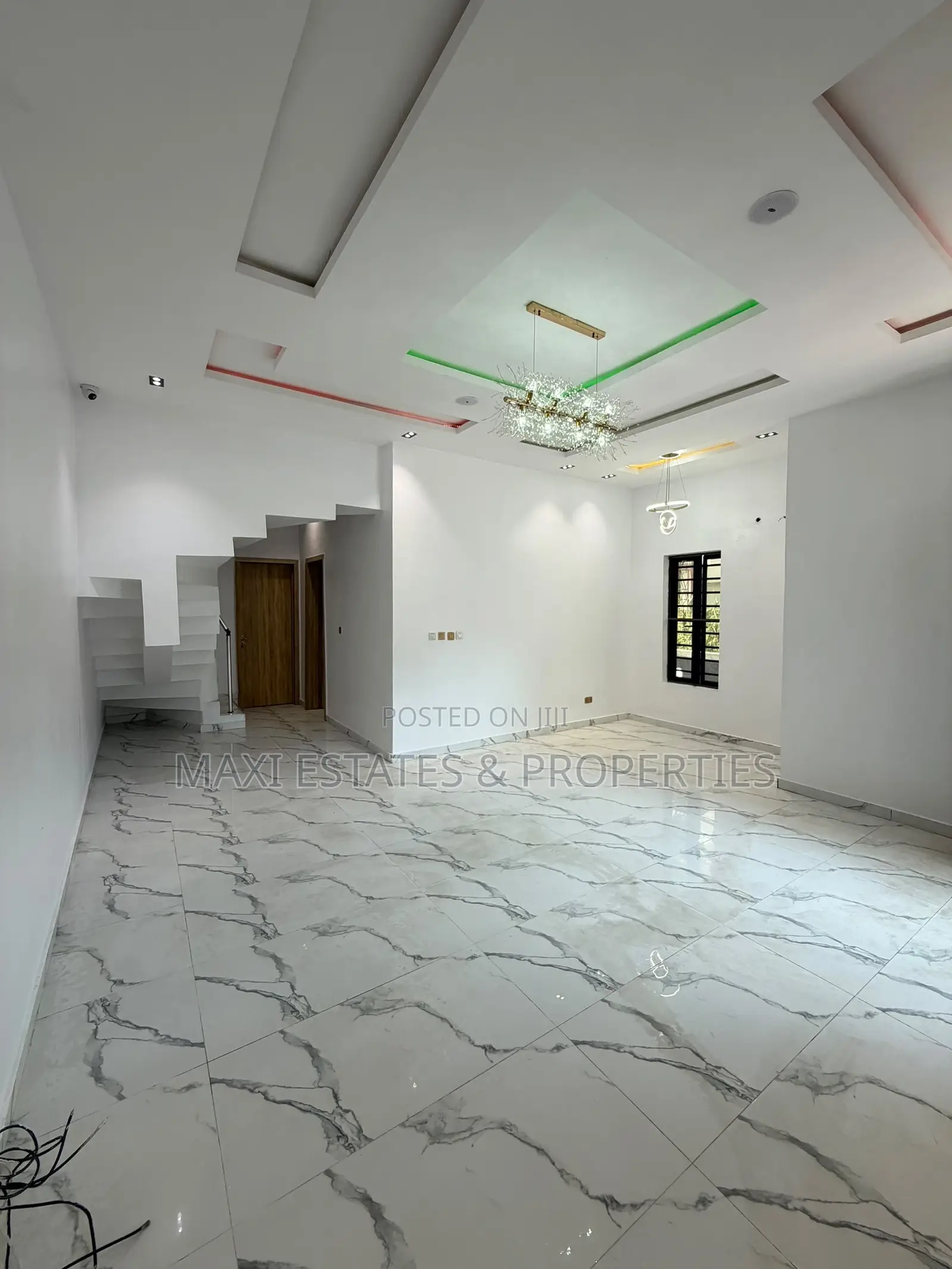 4bdrm Duplex in Orchid, Lagos State for sale