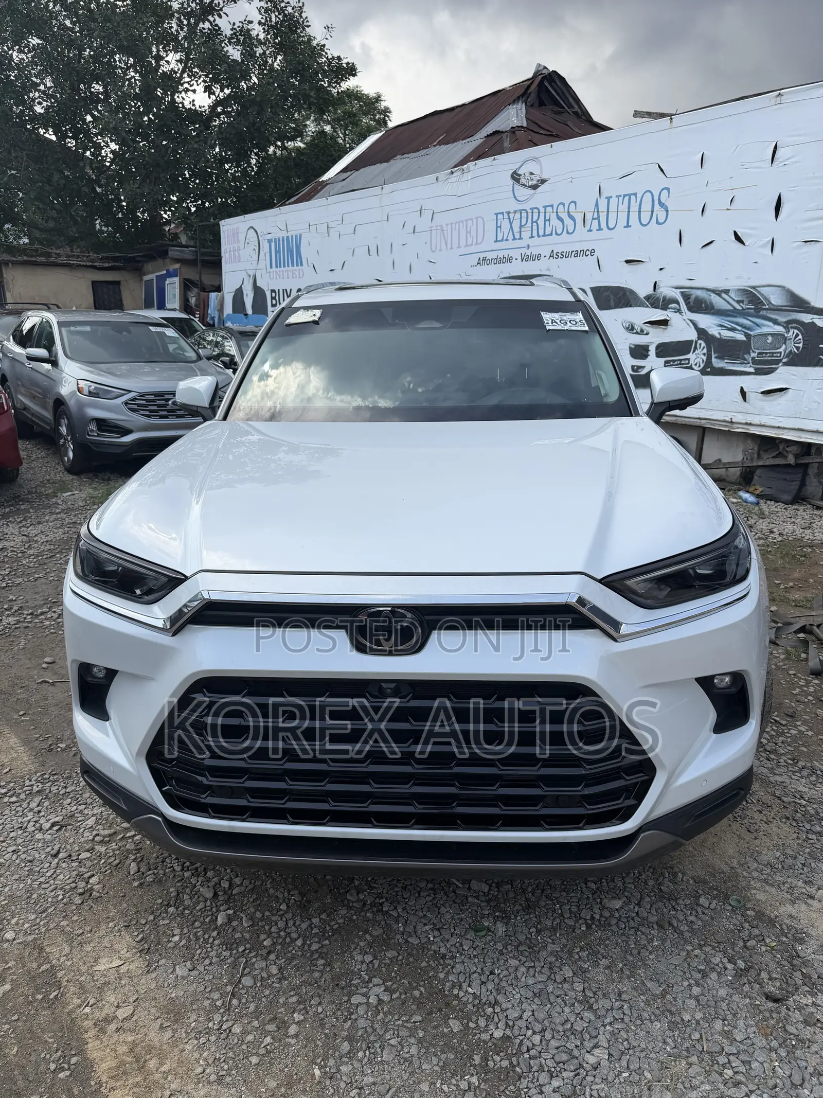 Toyota Highlander Platinum AWD 2024 White