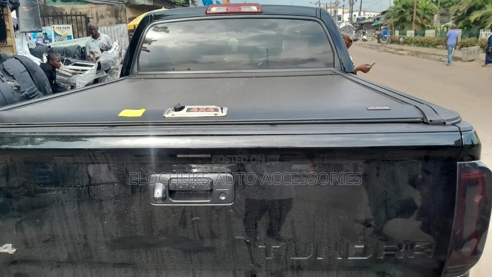 Retractable Rolling Boot Cover for Toyota Tundra