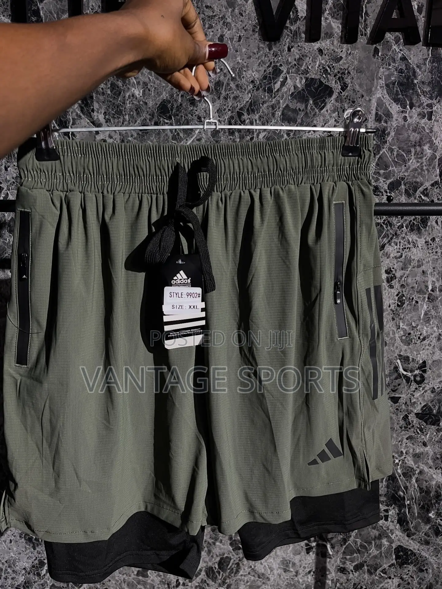 Double-Layered Sports Shorts (With Inner Tights)