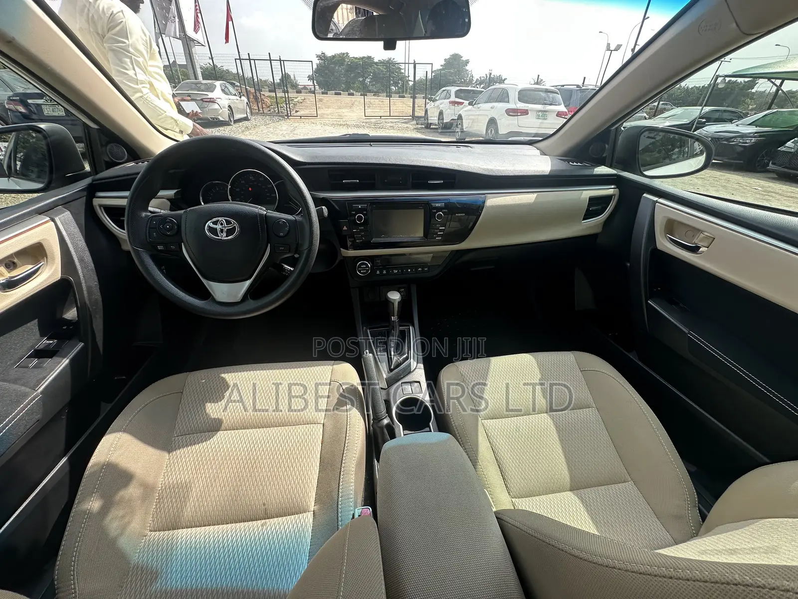 Toyota Corolla 2016 White