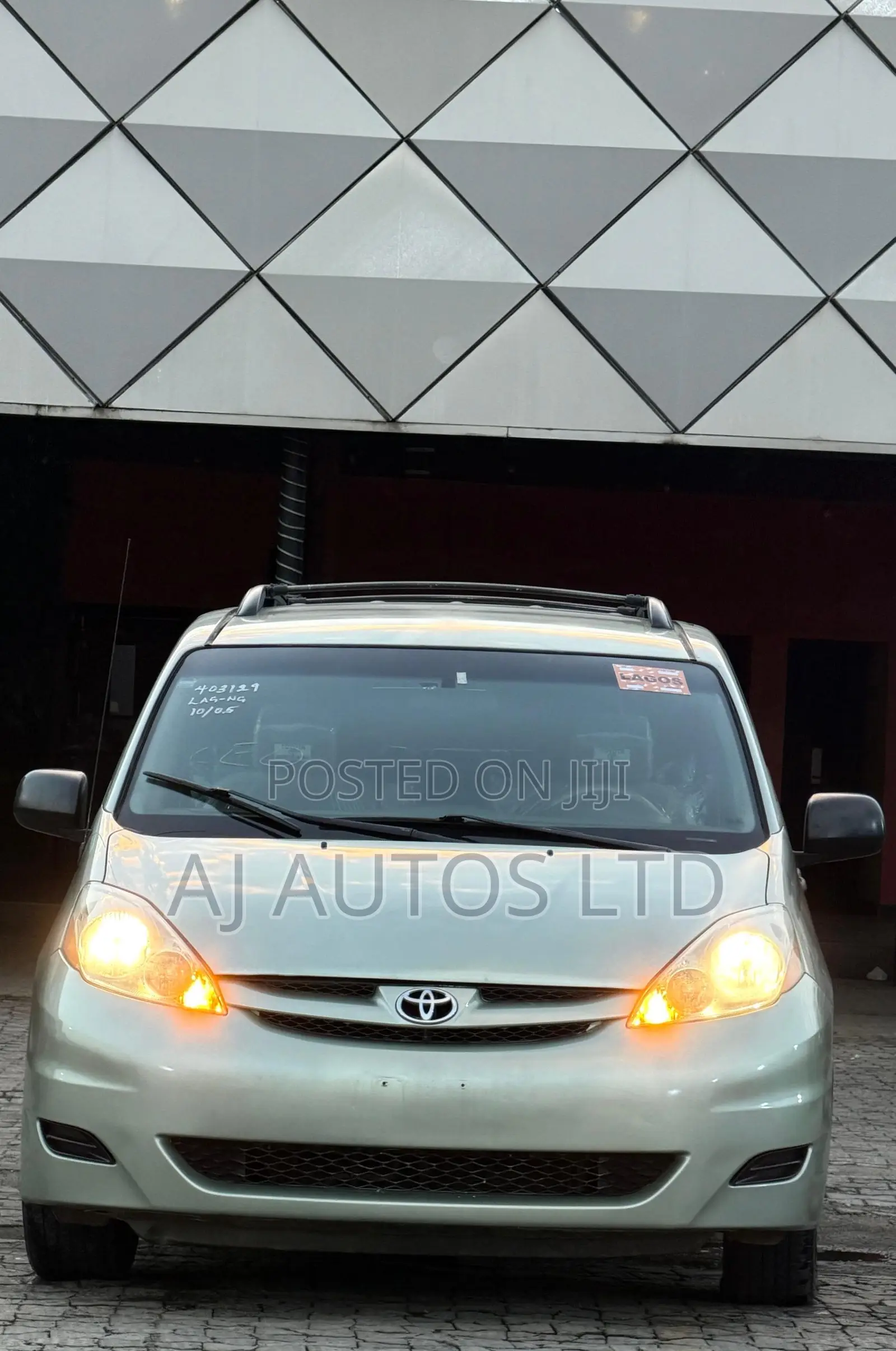 Toyota Sienna CE FWD 2006