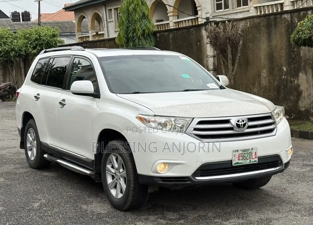 Toyota Highlander 2013 White