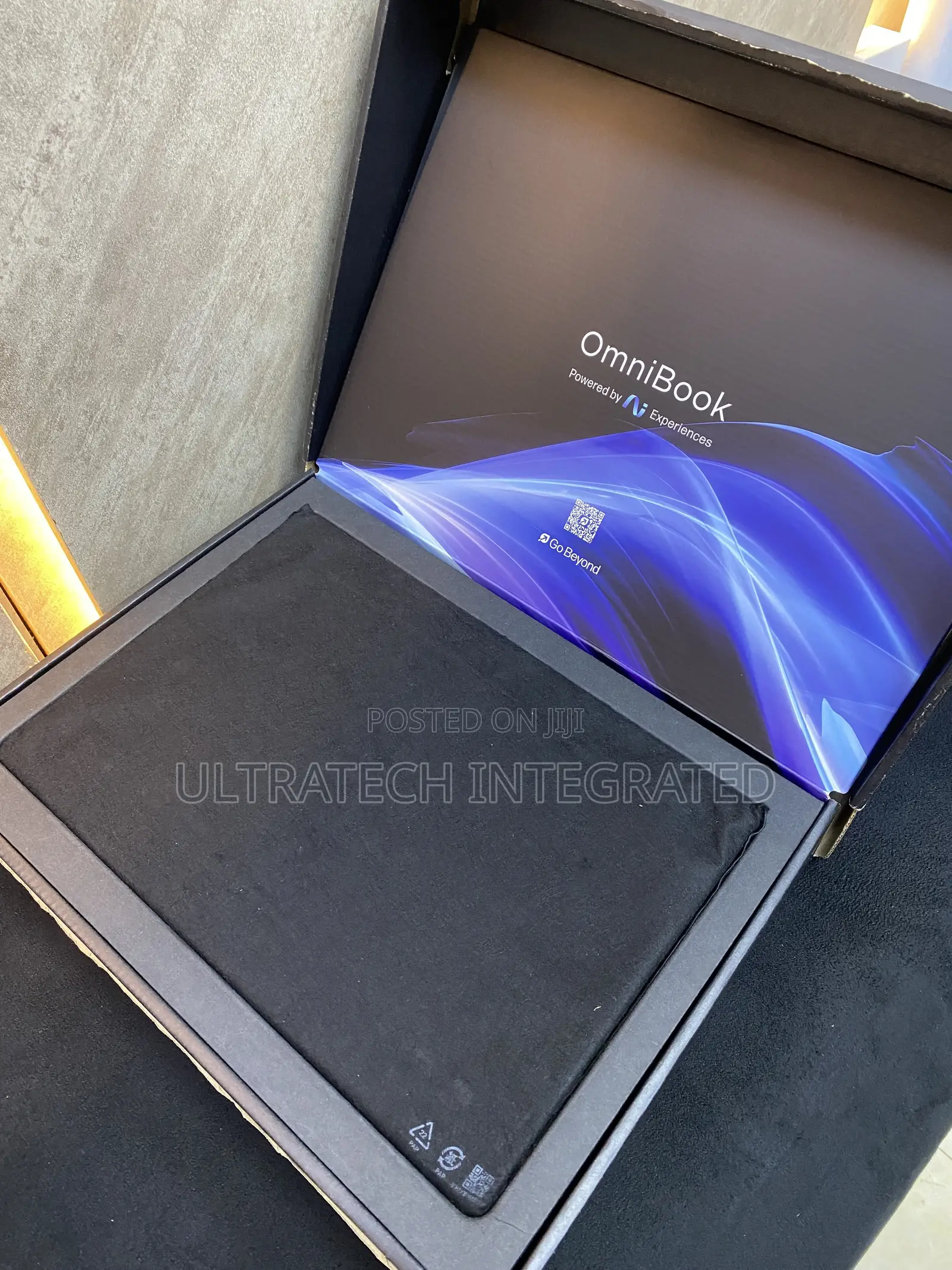 New Laptop HP EliteBook 840 G11 16GB Intel Core Ultra 7 SSD 512GB