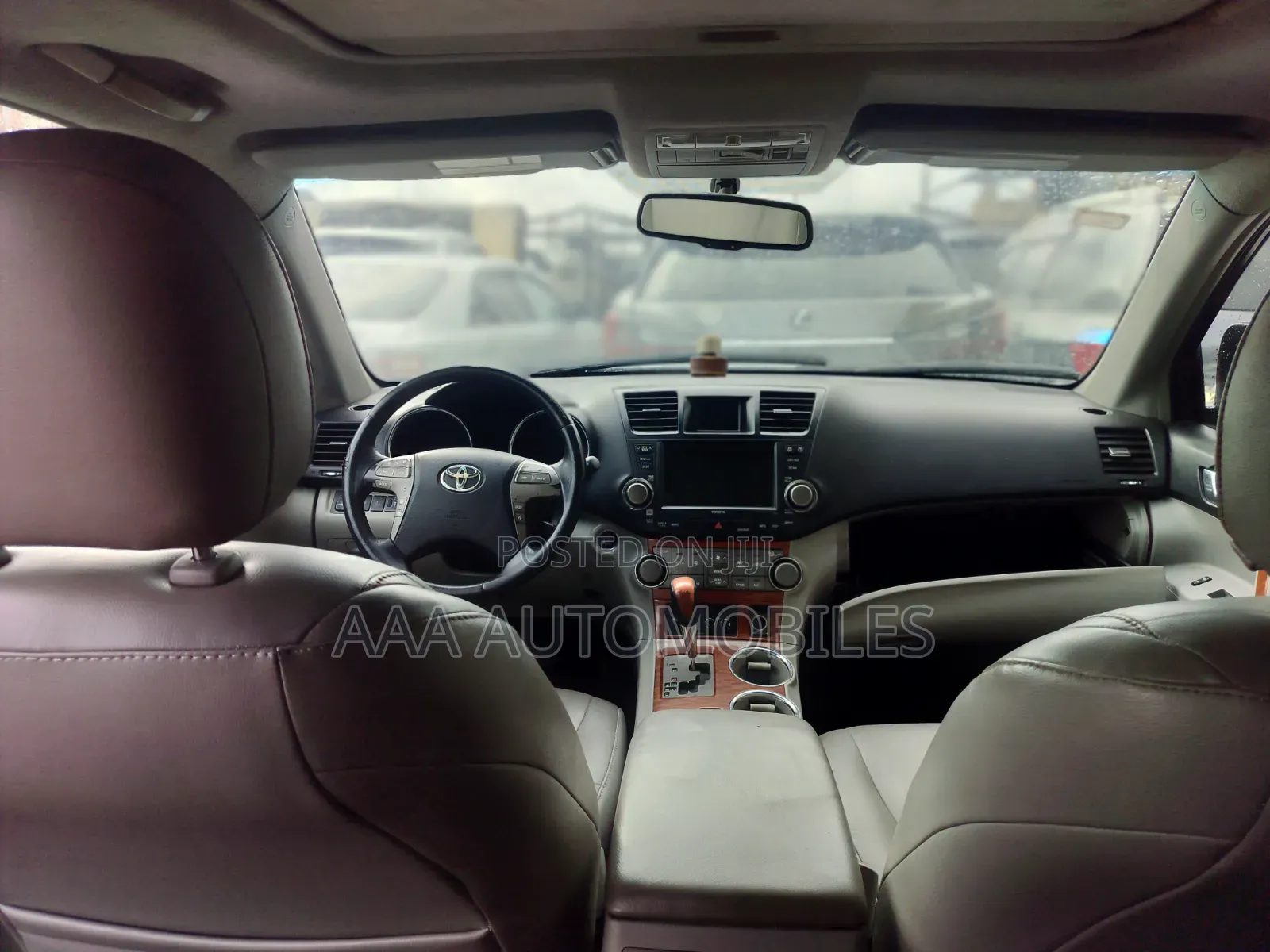 Toyota Highlander 2010 Silver