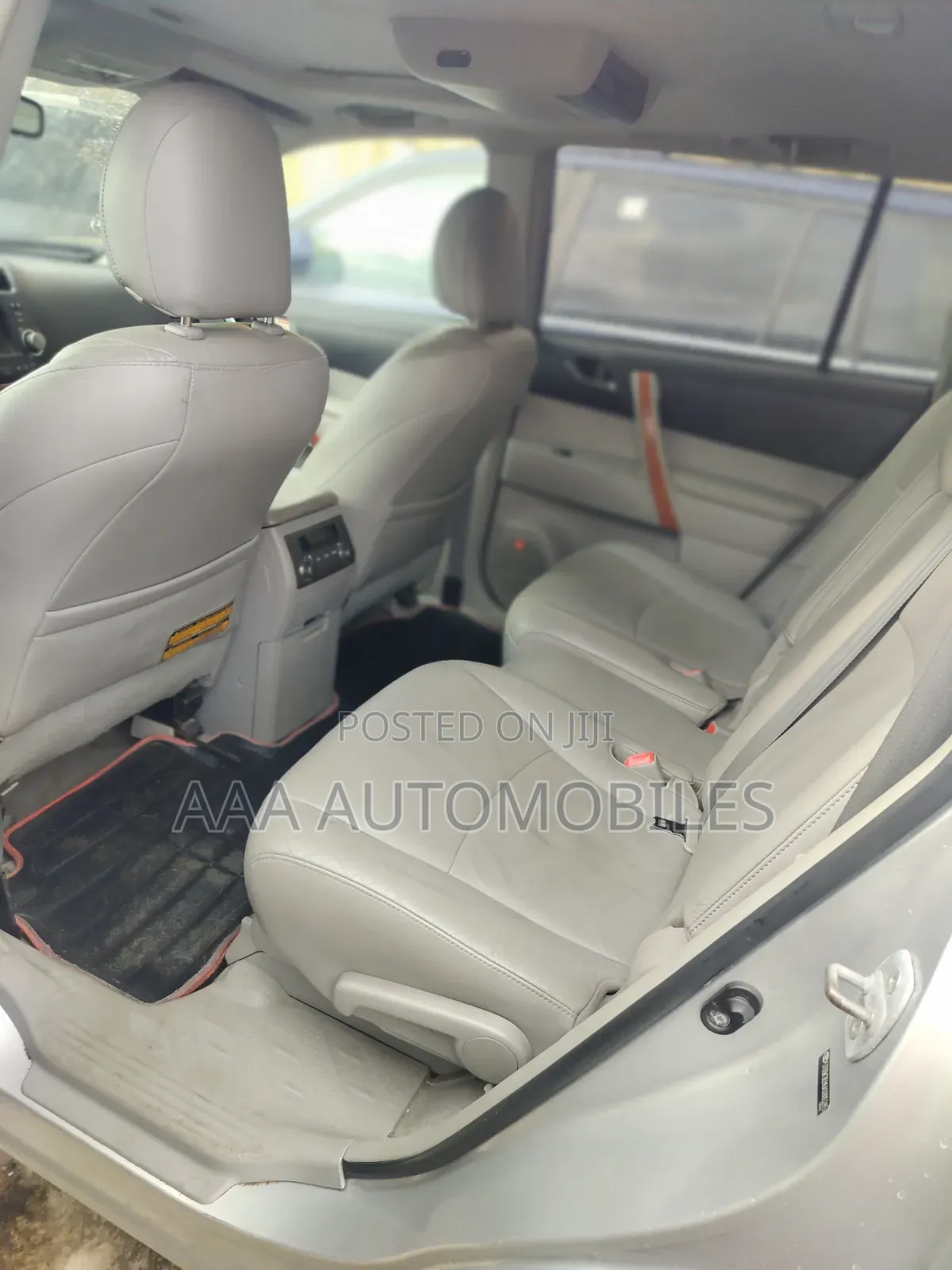 Toyota Highlander 2010 Silver