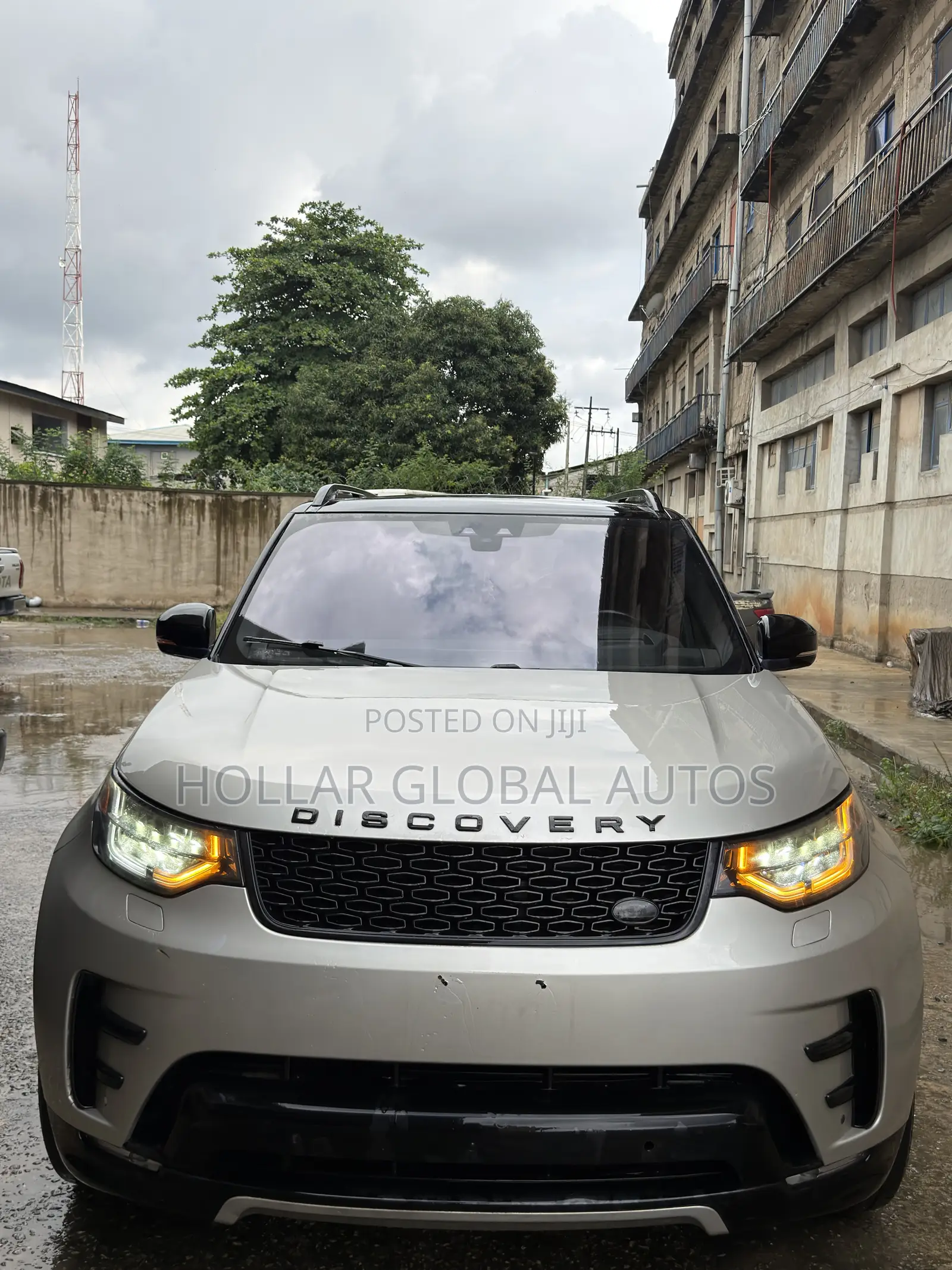 Land Rover Discovery HSE Luxury 4x4 2017 Silver