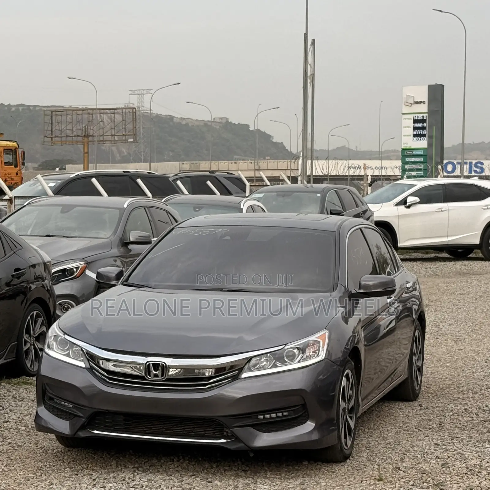 Honda Accord EX-L V-6 4dr Sedan FWD (3.5L 6cyl 6A) 2016 Gray