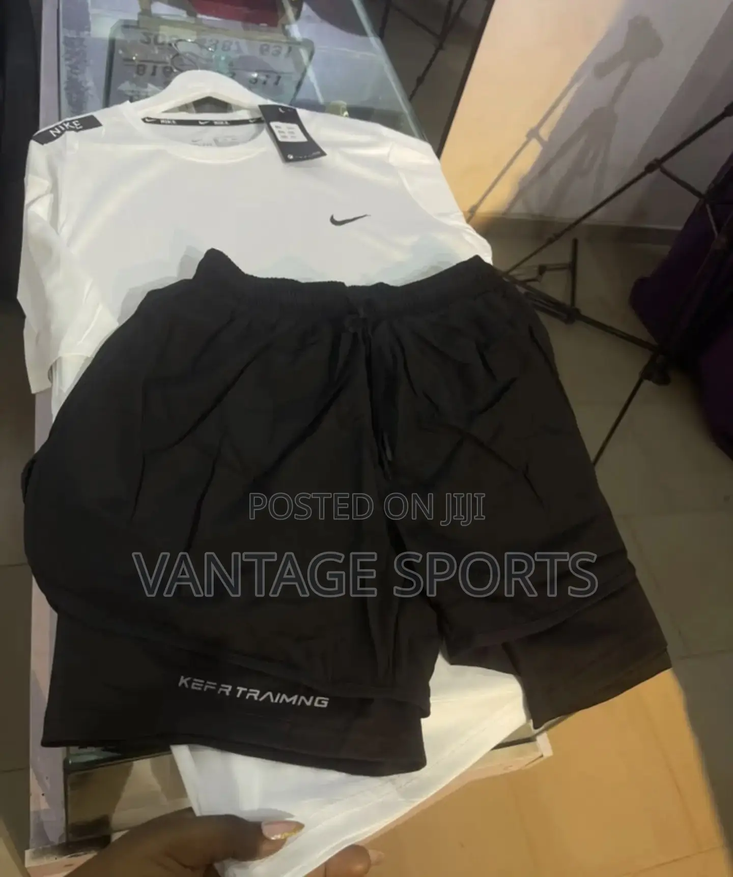 Men’s Gym Wear With a Breathable Top and Shorts