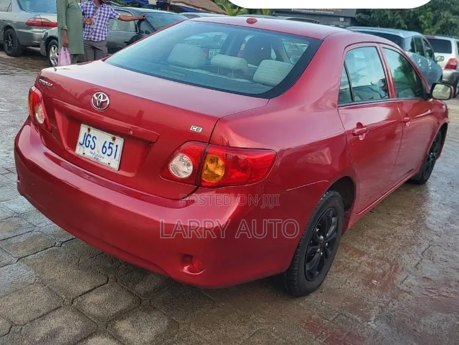 Toyota Corolla 2010 Red
