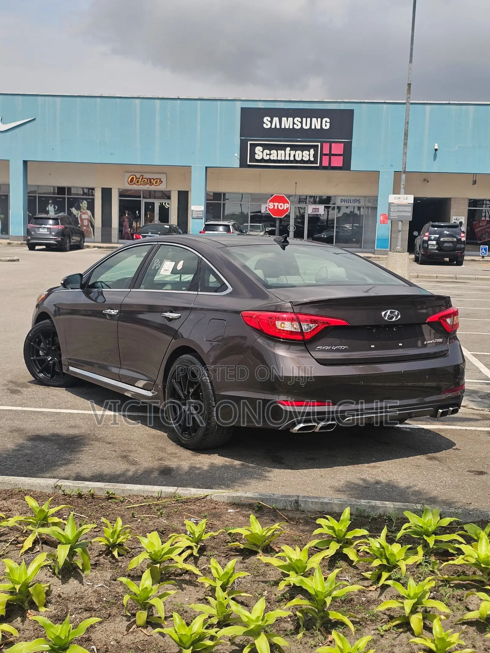 Hyundai Sonata Limited 2.0T 4dr Sedan (2.0L 4cyl Turbo 6A) 2015 Brown