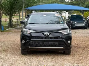 Toyota Camry 2016 Black