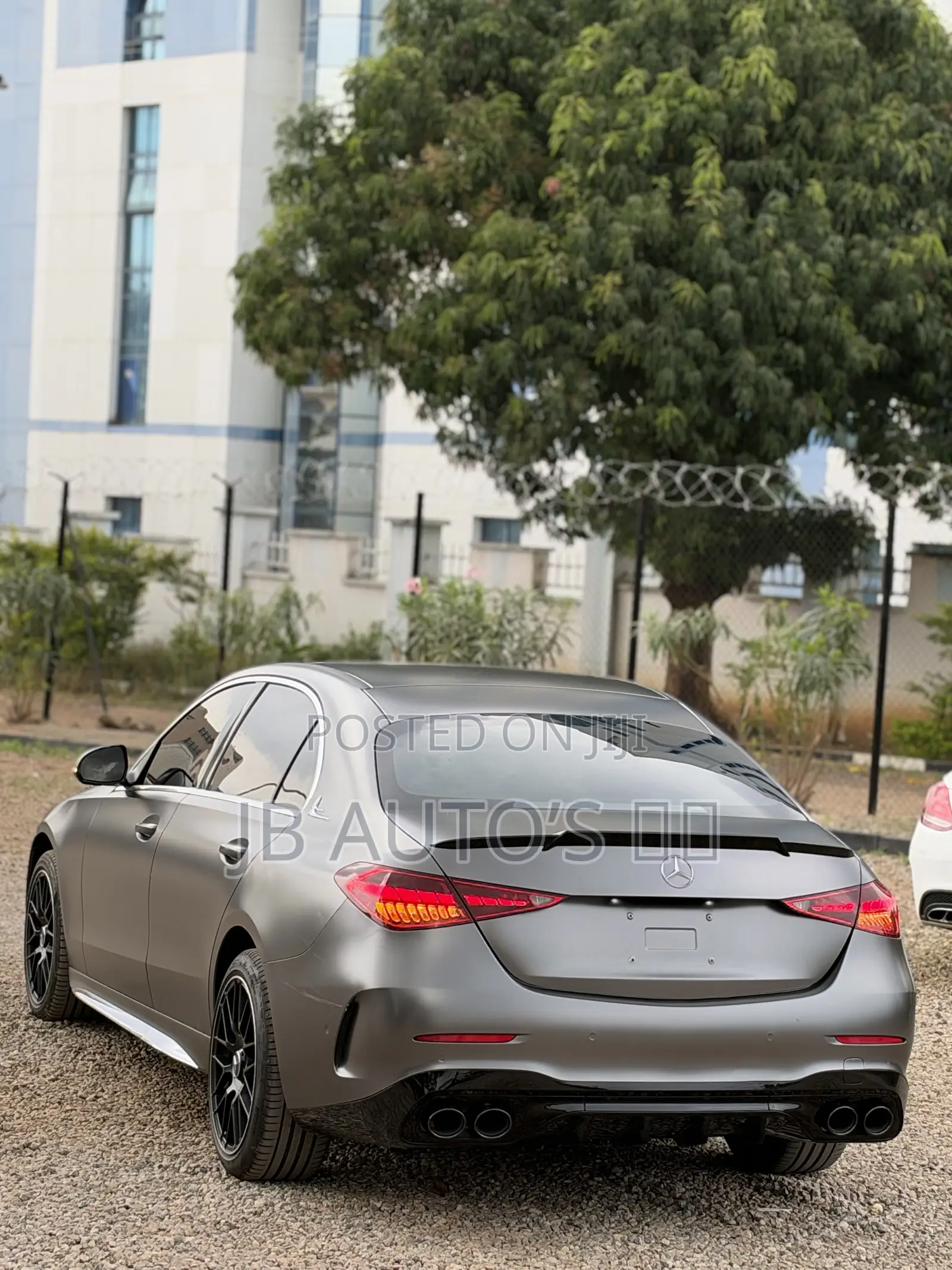 Mercedes-Benz C300 2023 Gray